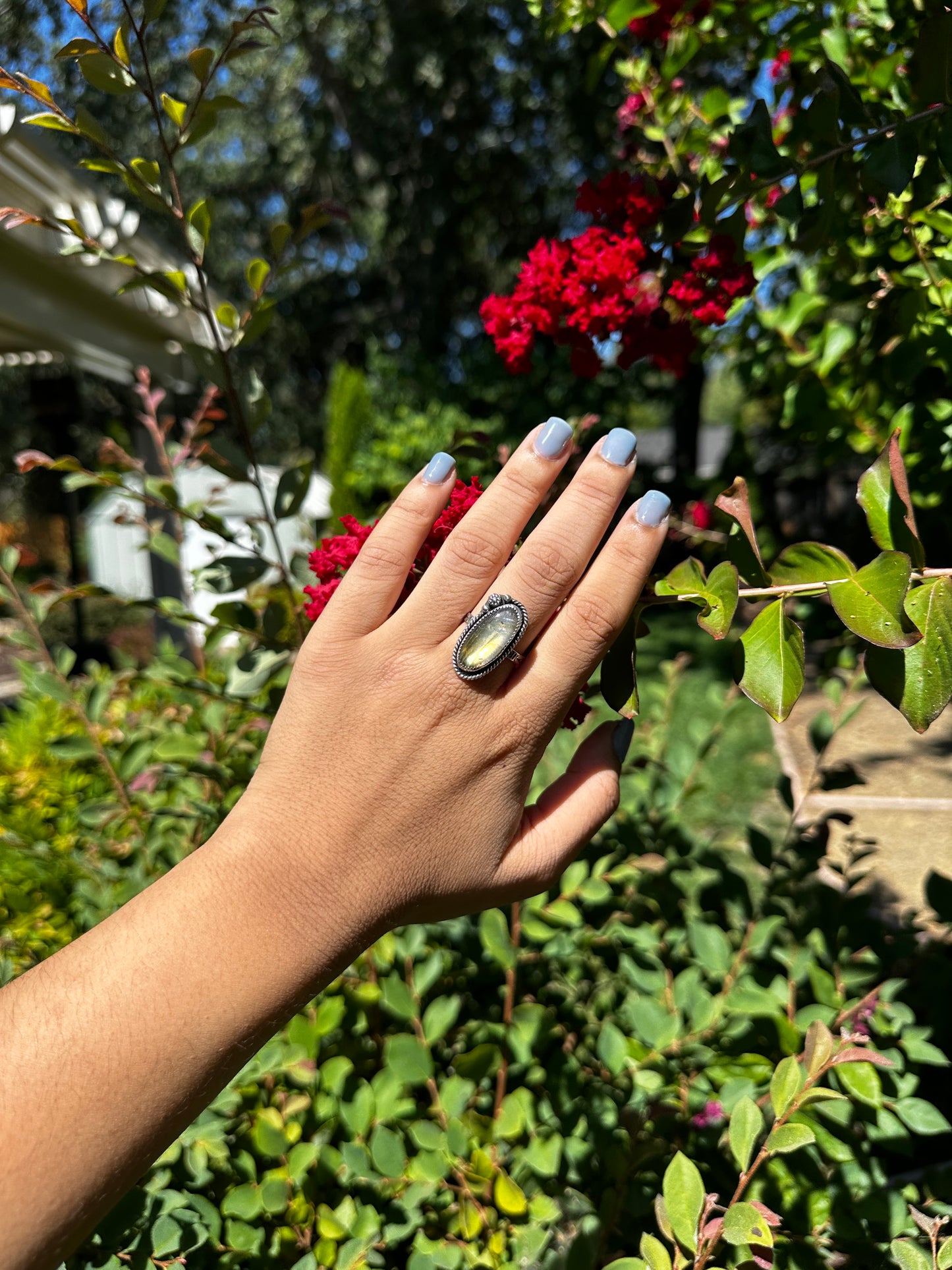 Daisy Bloom Ring - Sz 8.5