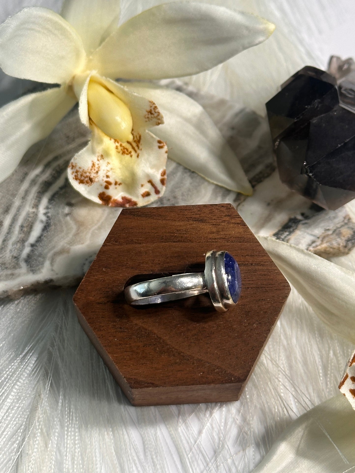 Tanzanite Ring - Sz 8