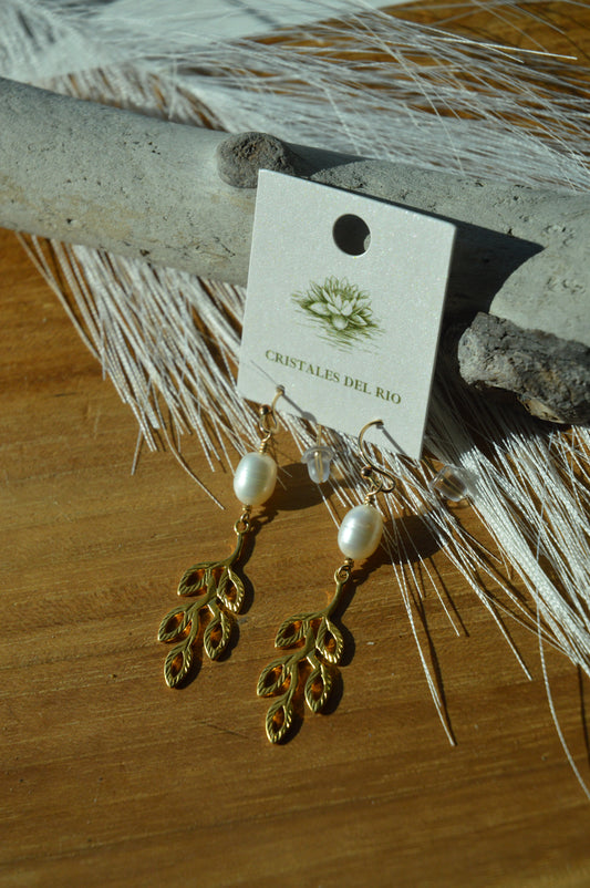 Gold Leaf Earrings