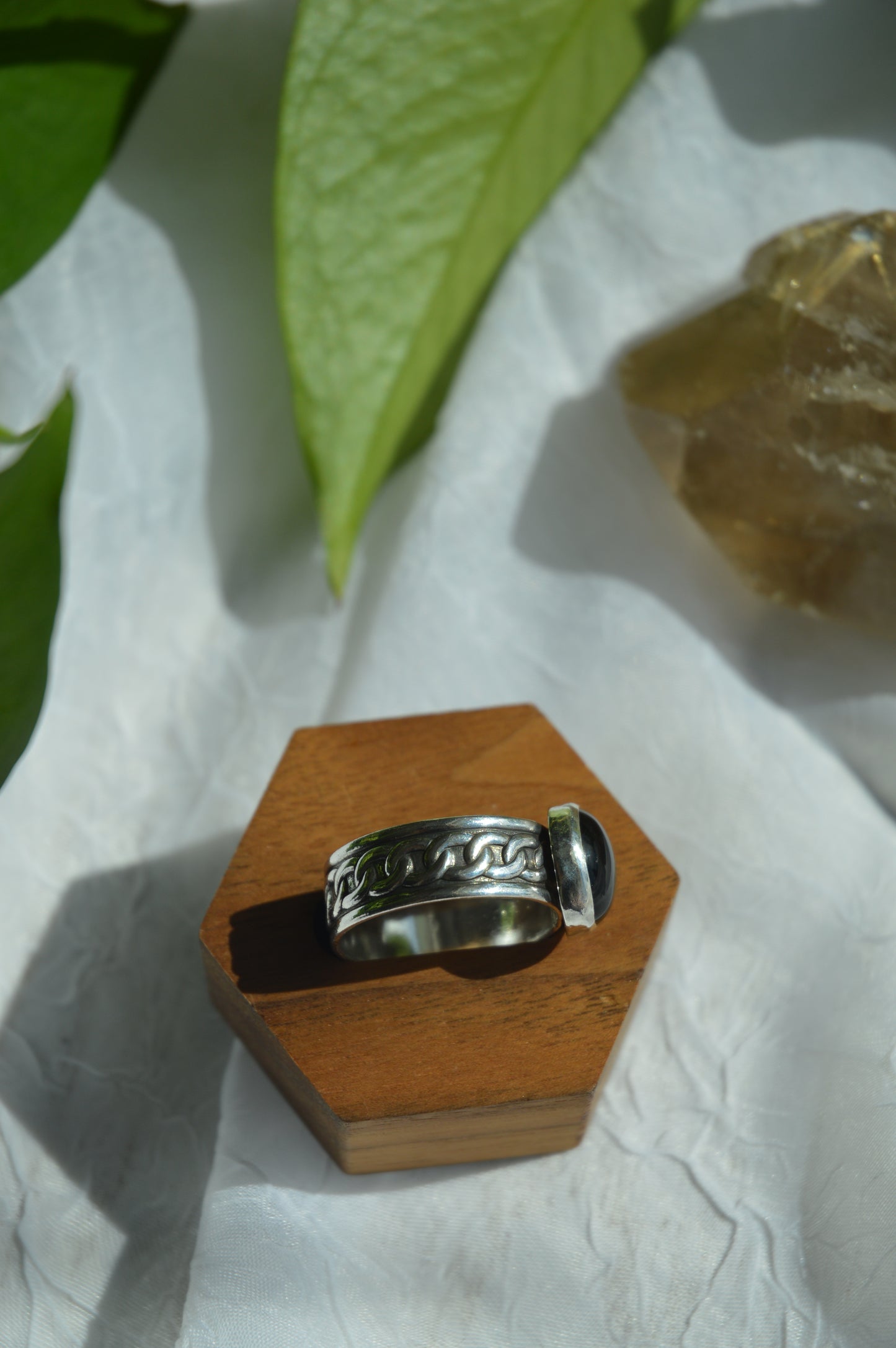 Chain Band Rings