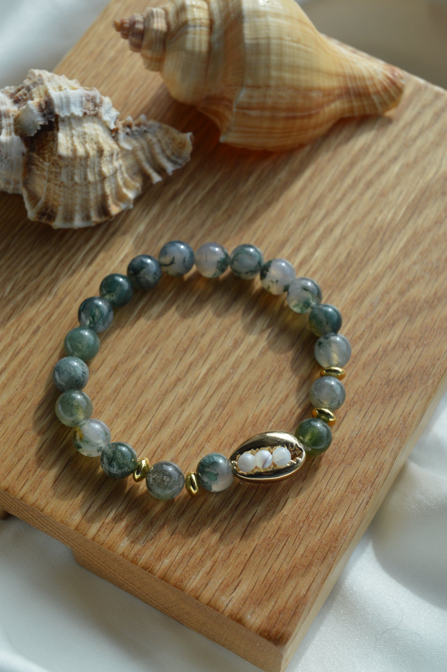 Moss Agate Shell Bracelet
