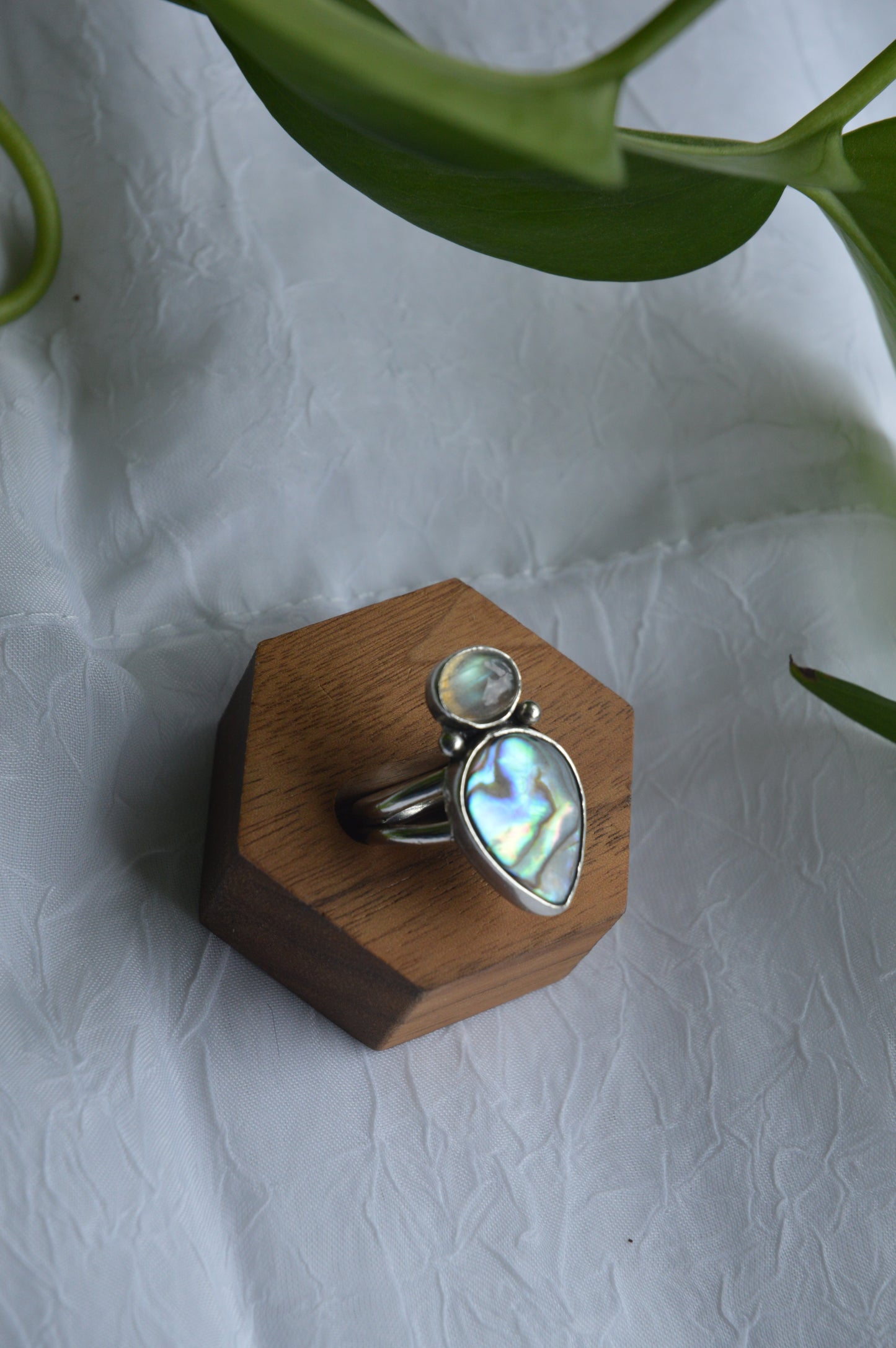 Shimmering Mermaid Ring - Sz 7-7.25