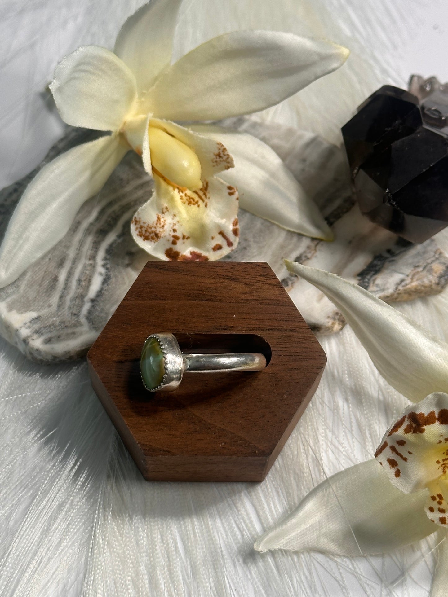 Hubei Serpentine Ring - Sz 8.5