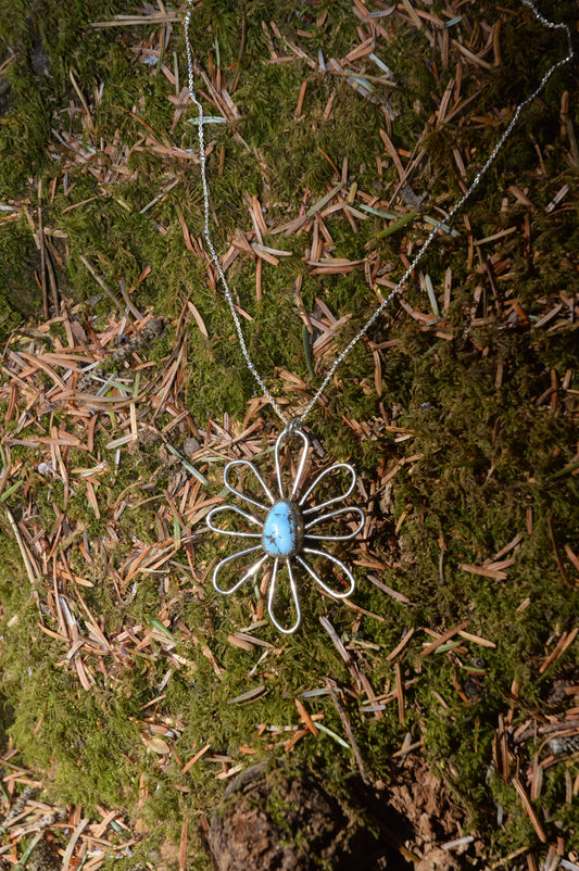 Golden Hills Daisy Bloom Pendant