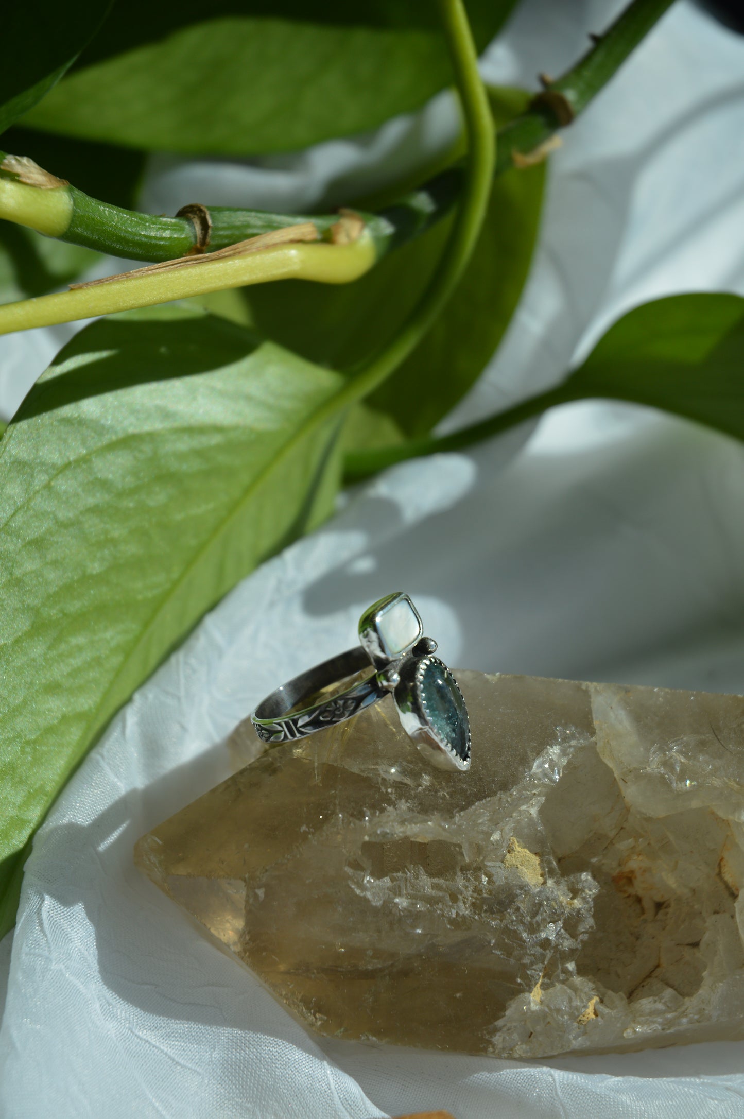 Forget-me-Not Mini Flower Rings - Sz 8 + 8.5