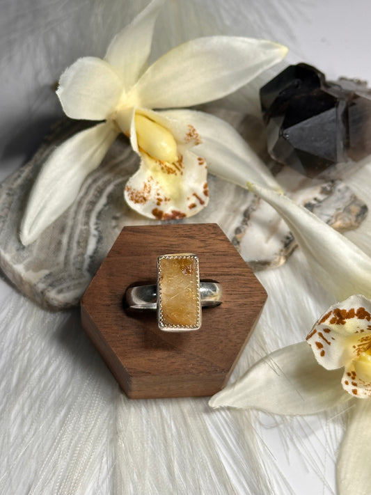 Golden Rutile Ring - Sz 12.5