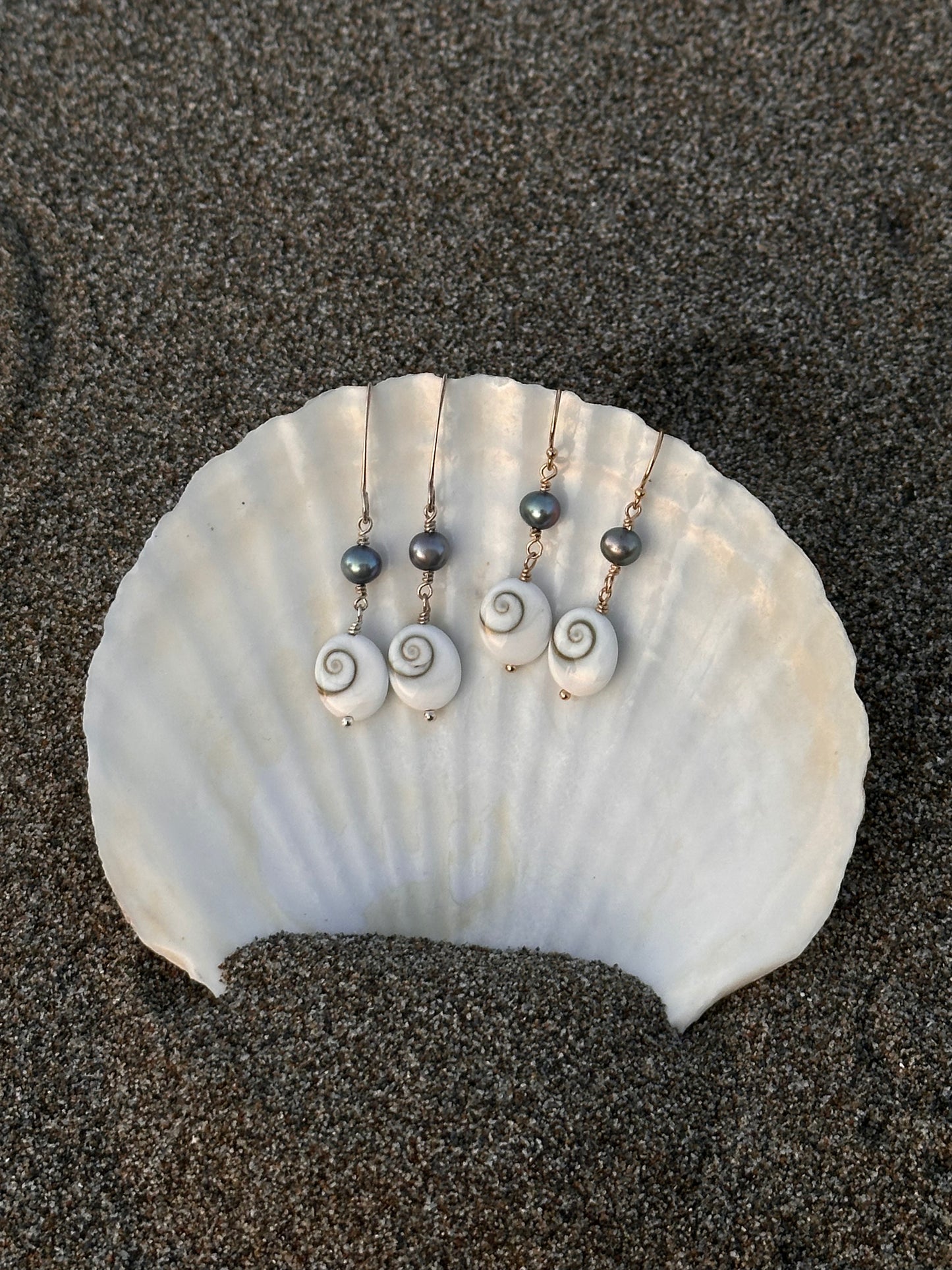 Shell Cove Earrings