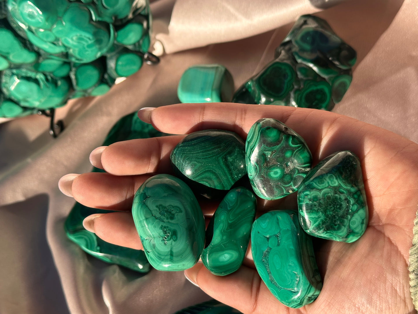 Malachite tumble