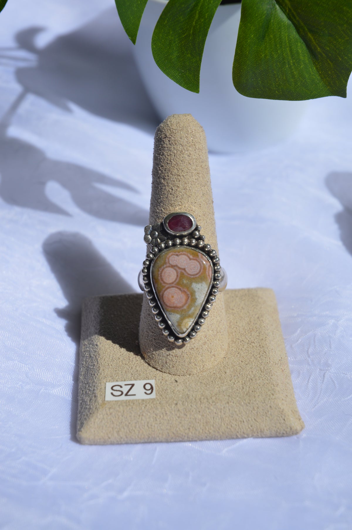 Royal Ruby Swirl Ring - Sz 9
