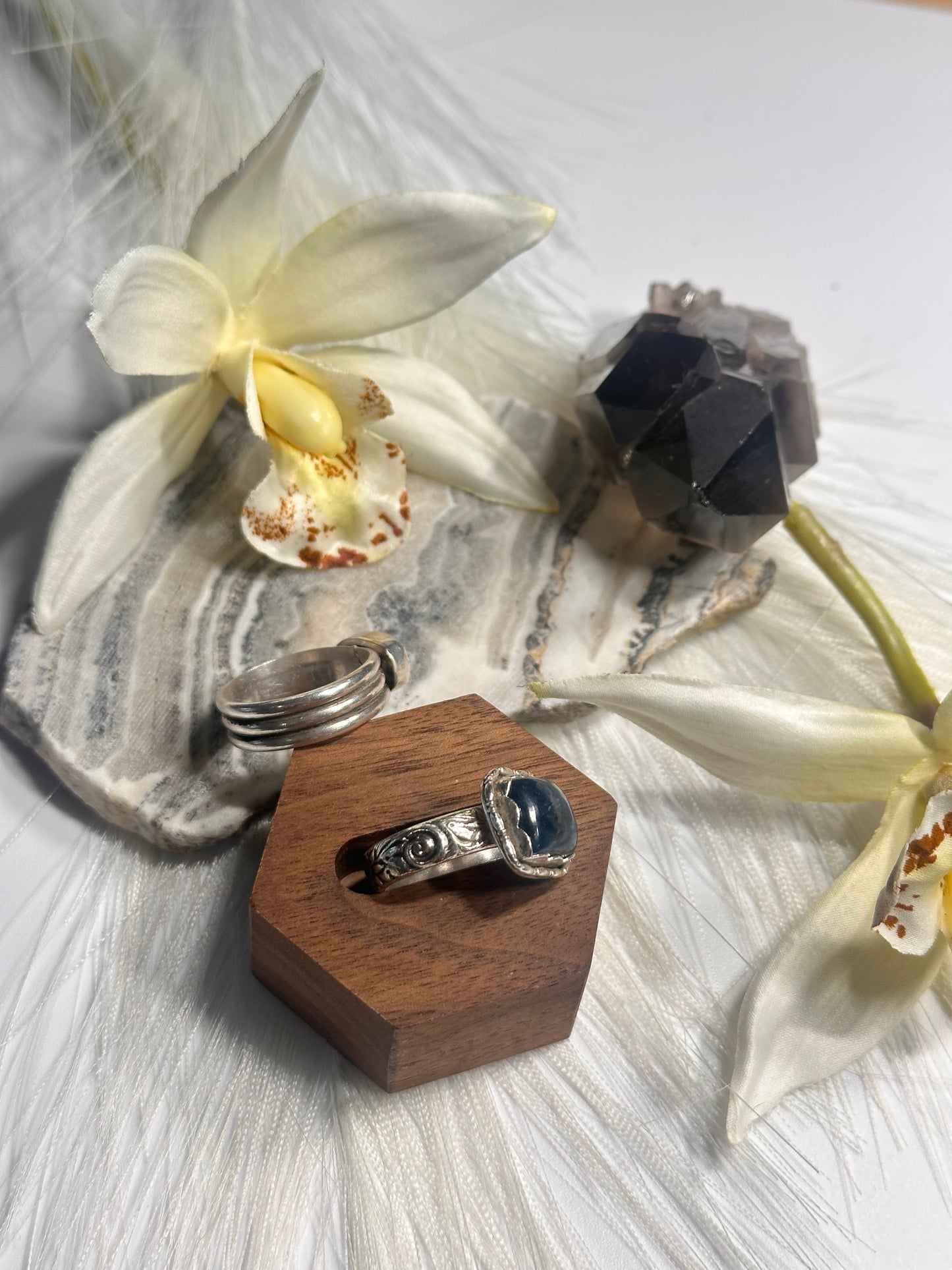 Blue Kyanite Ocean Rings - Sz 6 & 9