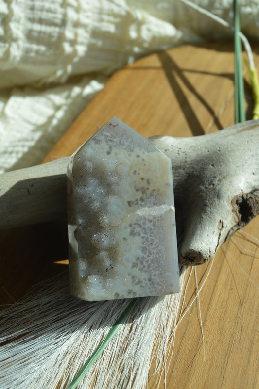 Brazilian Agate tower