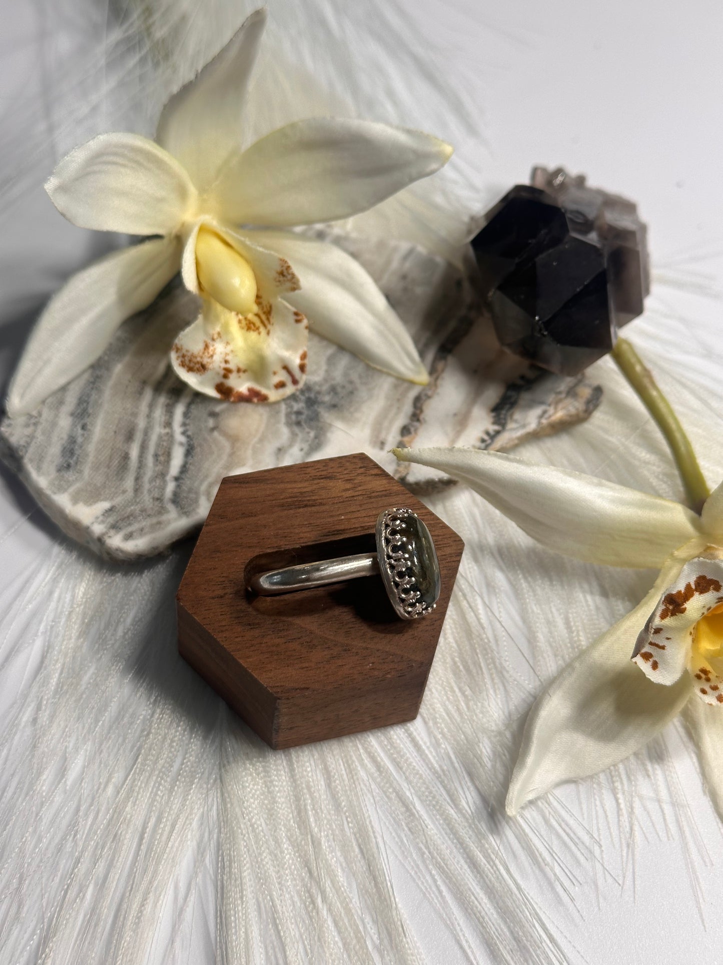 Royal Labradorite Crown Ring - Sz 10