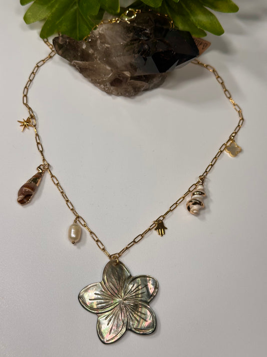 Hawaiian babe Chain Necklace