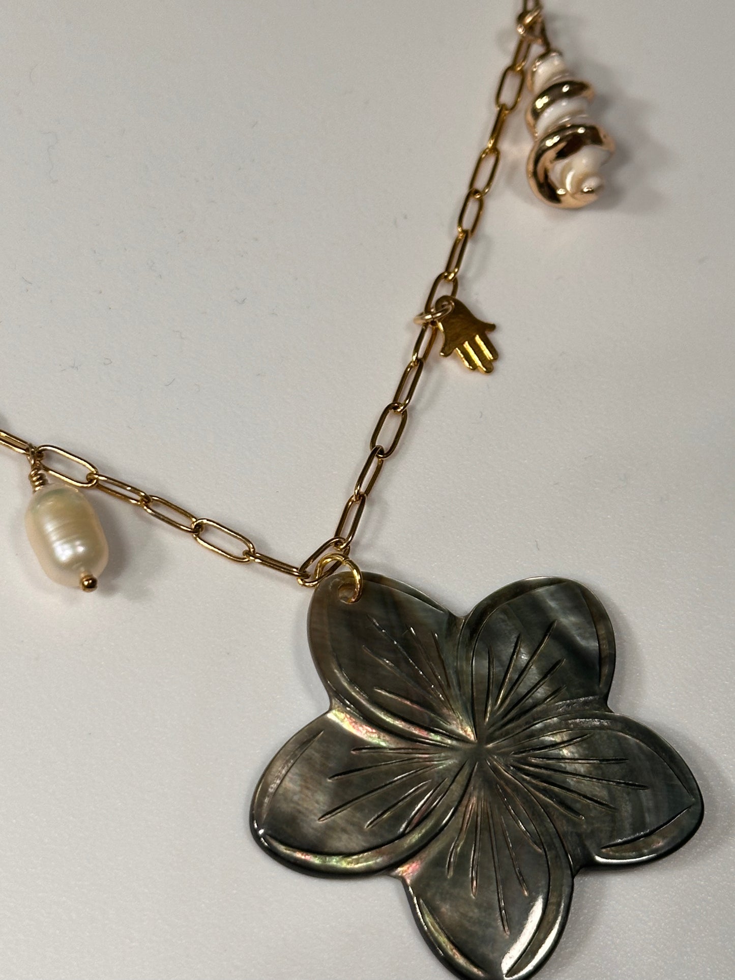 Hawaiian babe Chain Necklace