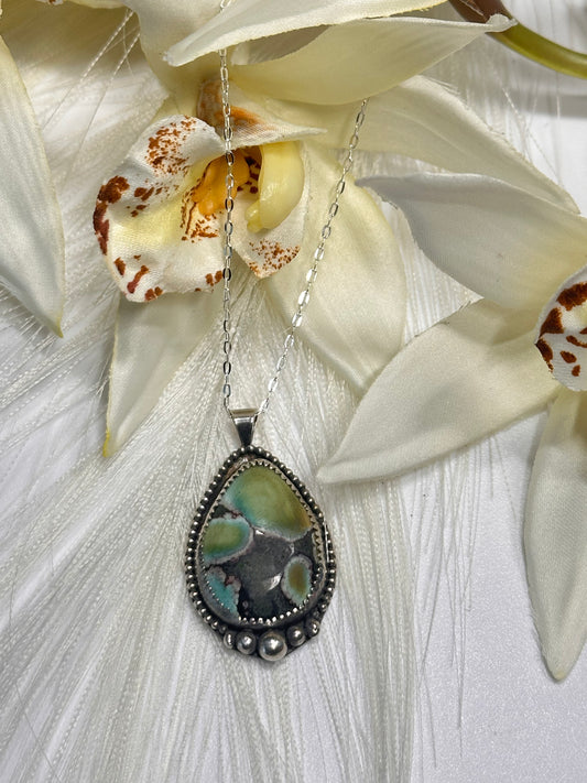 Hubei Turquiose Pendant