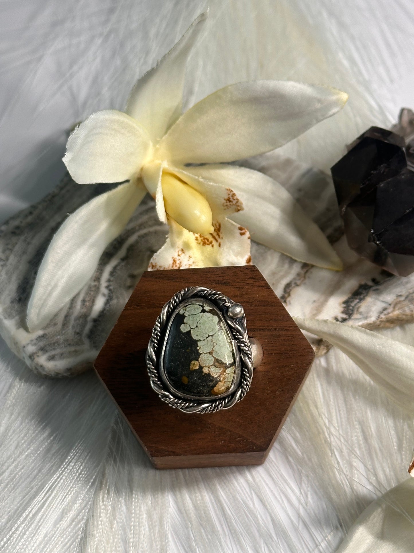 Matte Hubei Turquoise Ring - 11-11.5